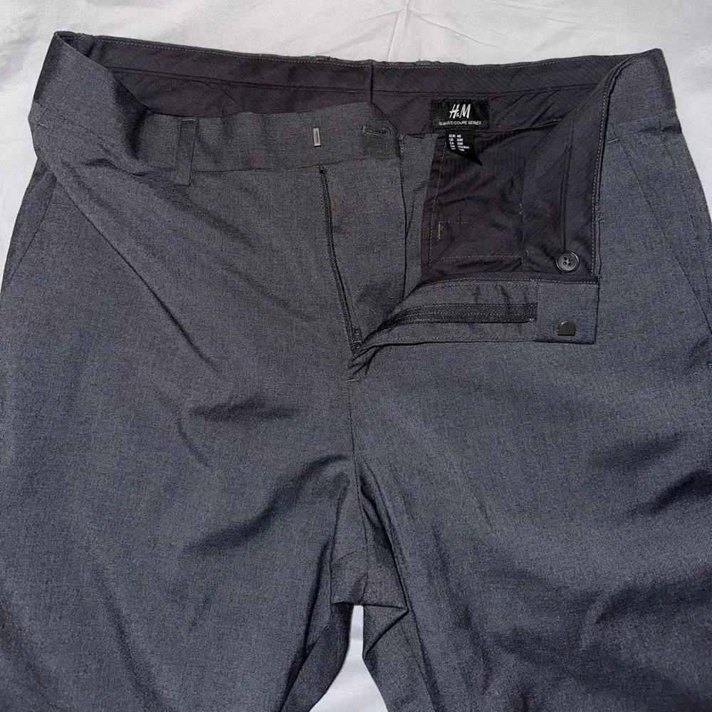H&M slim fit suit pants, dark grey, size 33R (US).